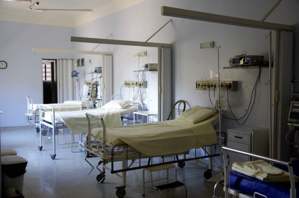 hospital beds supplier in delhi'